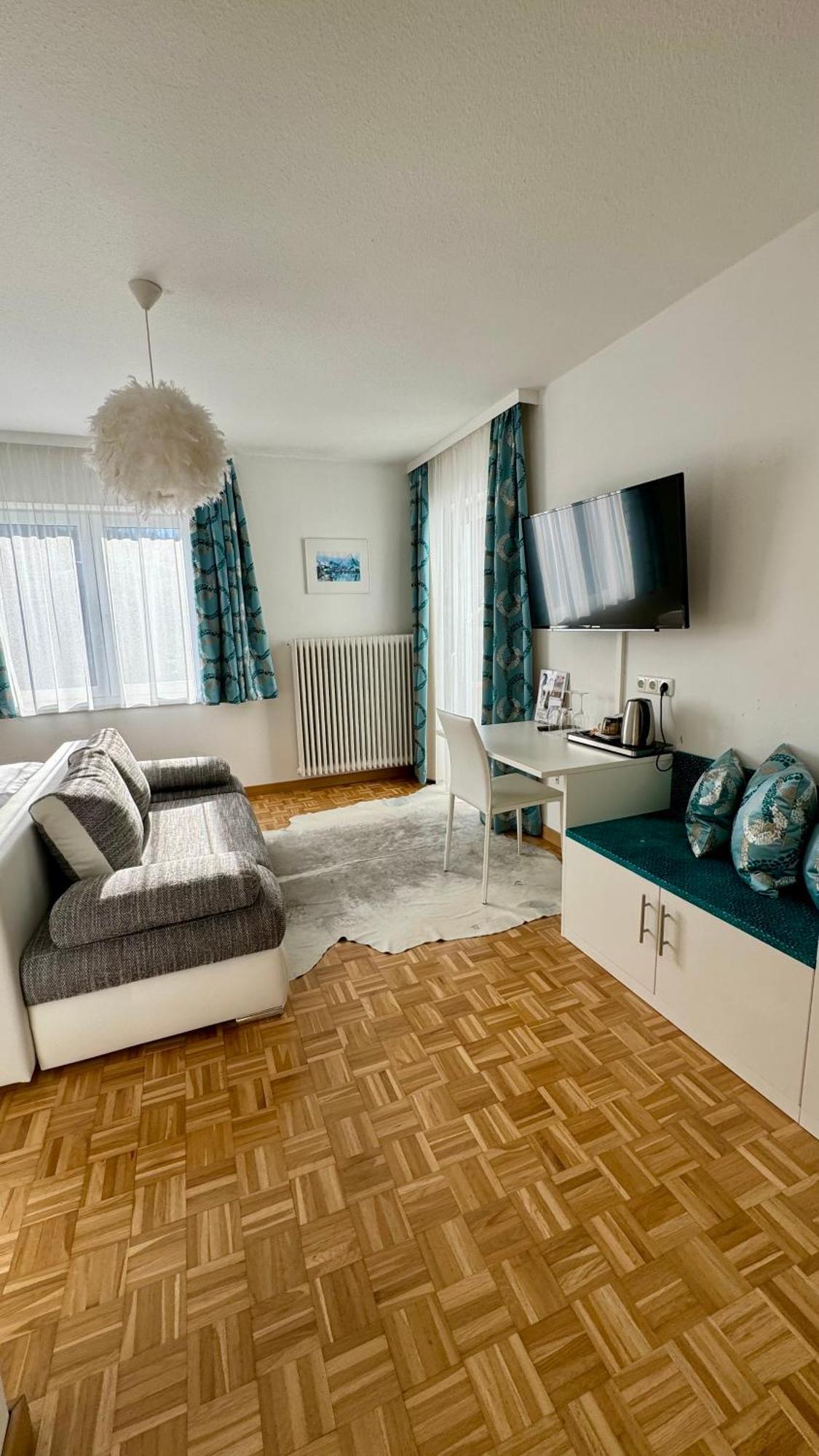 Boutique Hotel Oase บาดอิสชิล ภายนอก รูปภาพ
