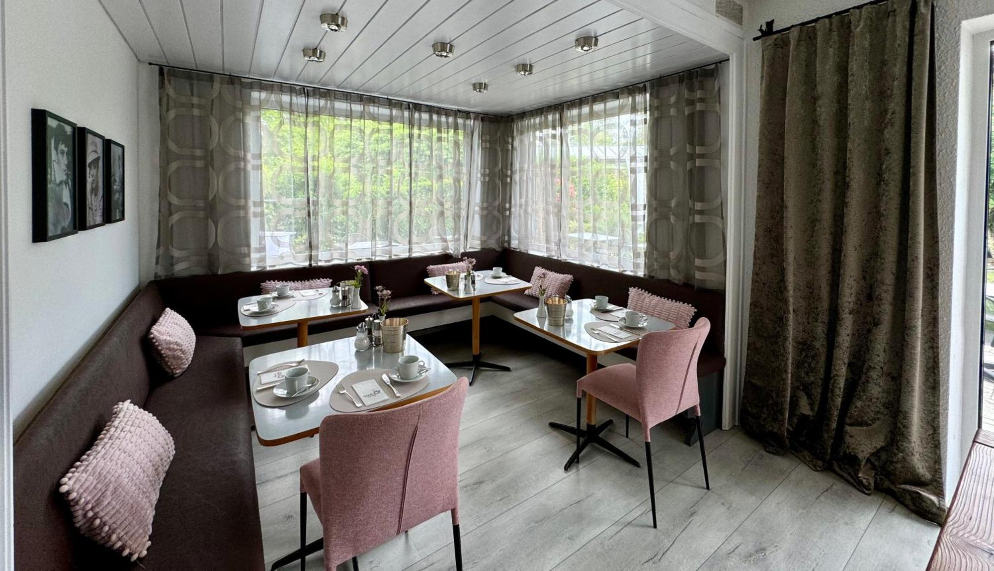 Boutique Hotel Oase บาดอิสชิล ภายนอก รูปภาพ