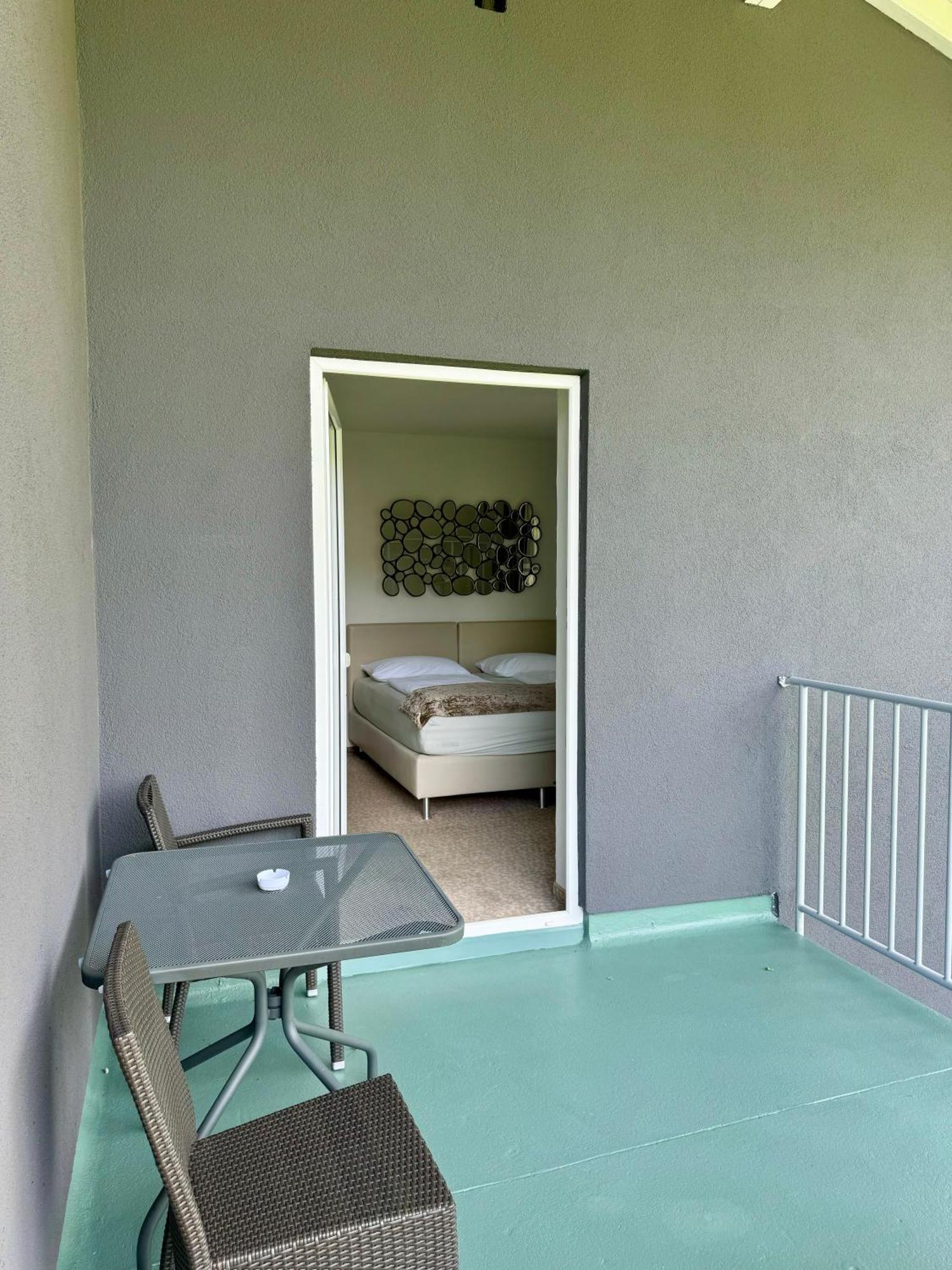 Boutique Hotel Oase บาดอิสชิล ภายนอก รูปภาพ